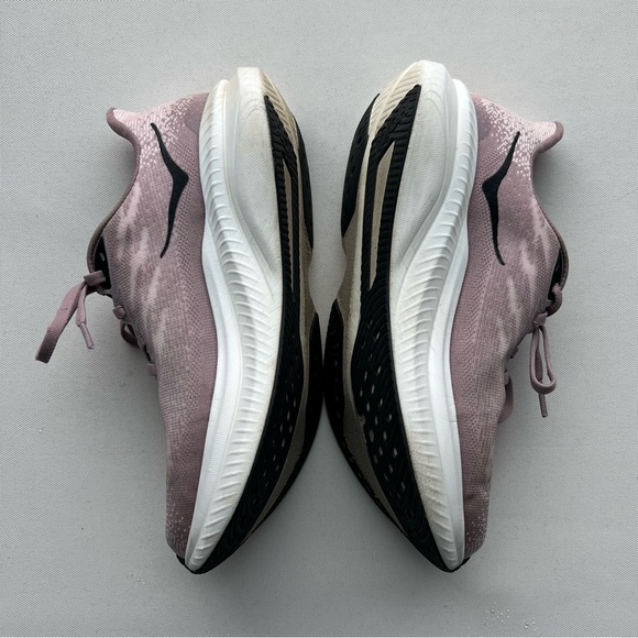 Light Pink Hoka Mach 6 - Picture 3 of 6